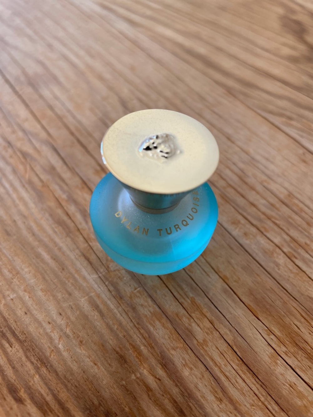 NWOB Versace Dylan Turquoise for Women Mini Perfume Fragrance 0.17 oz 5 ml EDT - Picture 2 of 7
